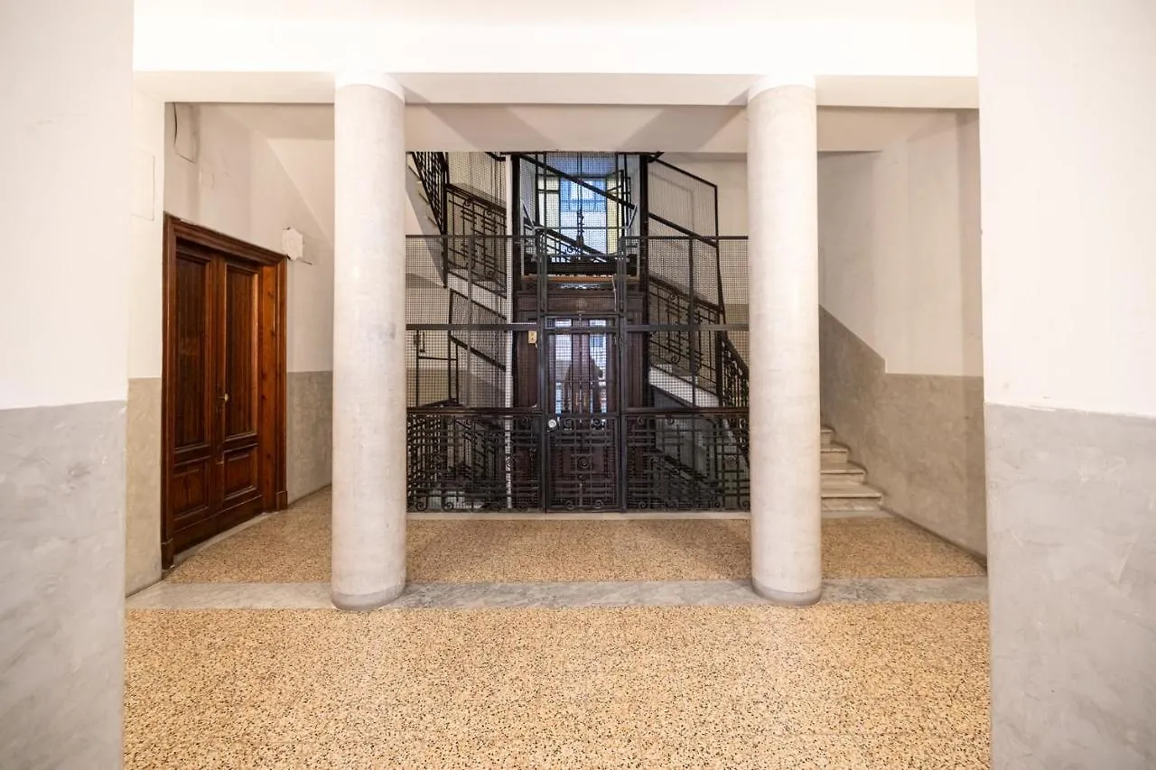 Trastevere Comfort 2 Camere 2 Bagni Rome 0*,  Italy